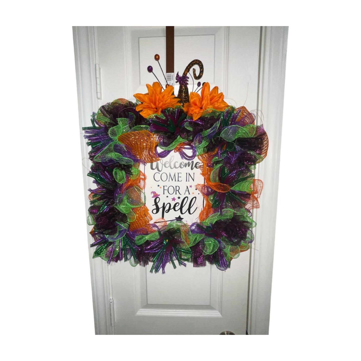 Come in For a Spell Wreath