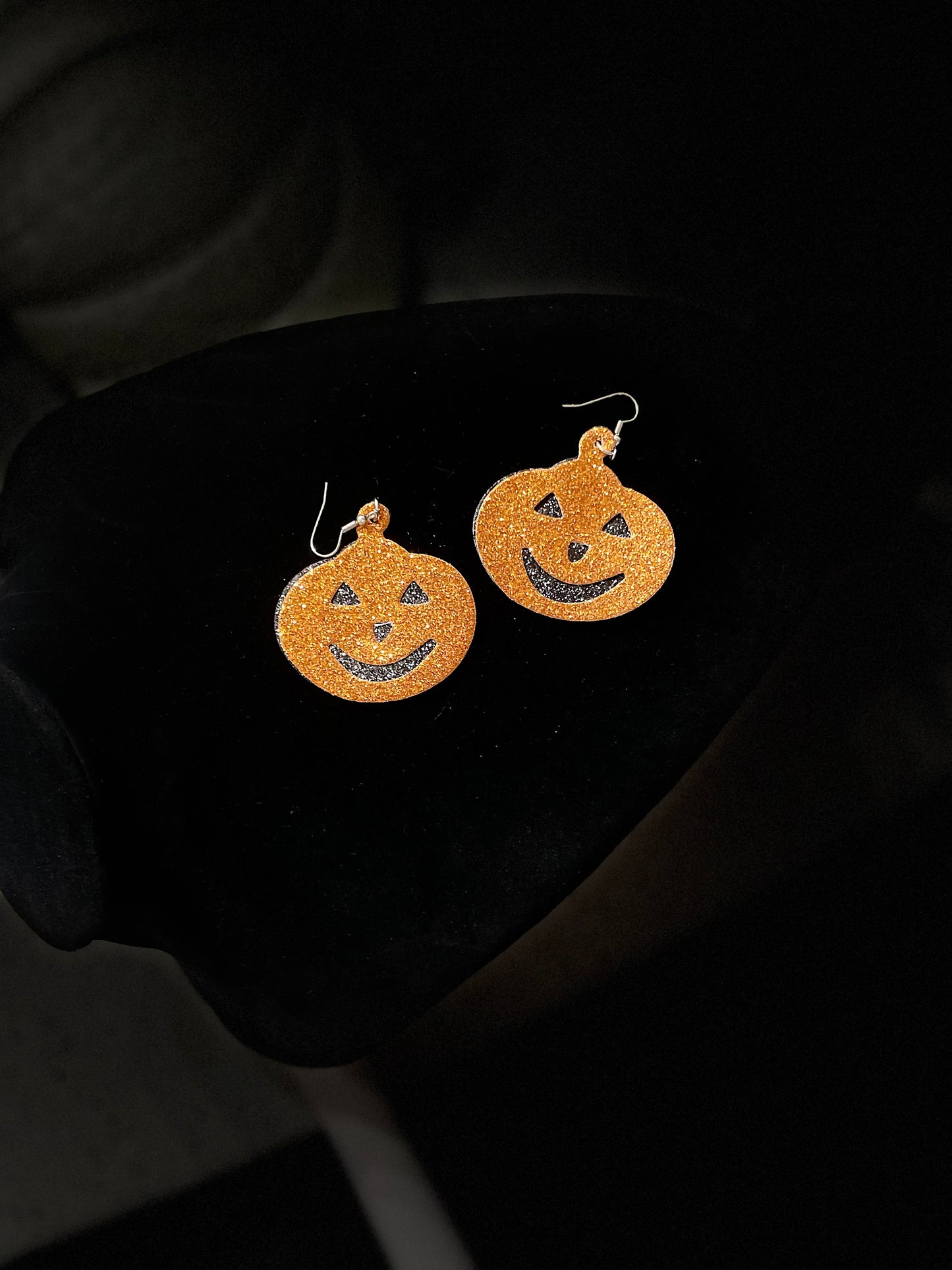 Jack-o-lantern earrings