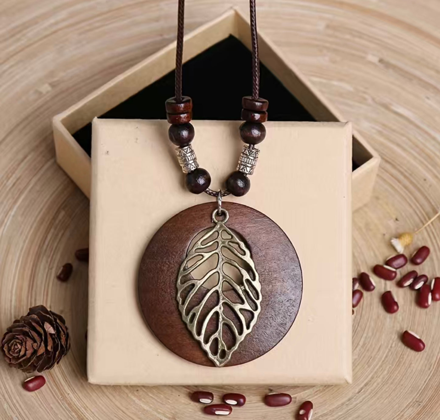 Wooden Pendant Necklace with Leaf