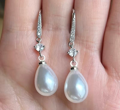 Pearl Dangle Earrings